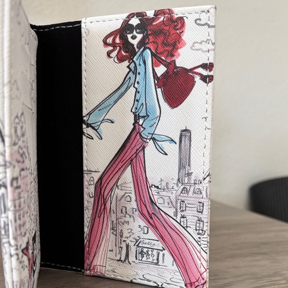 IZak Passport Holder - Picture 4 of 7